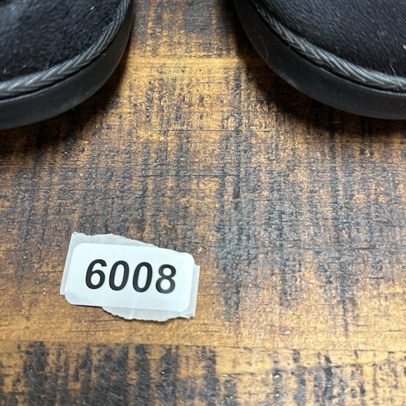 Home top memory foam us9-10 nwt black boot slippers shock absorption warm. - Picture 2 of 7